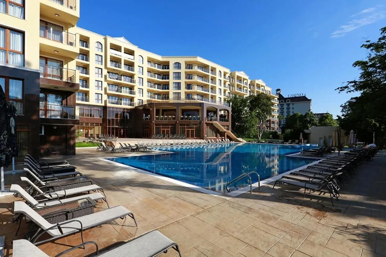 Romance Apartment Golden Line For Rent 金沙 0*,